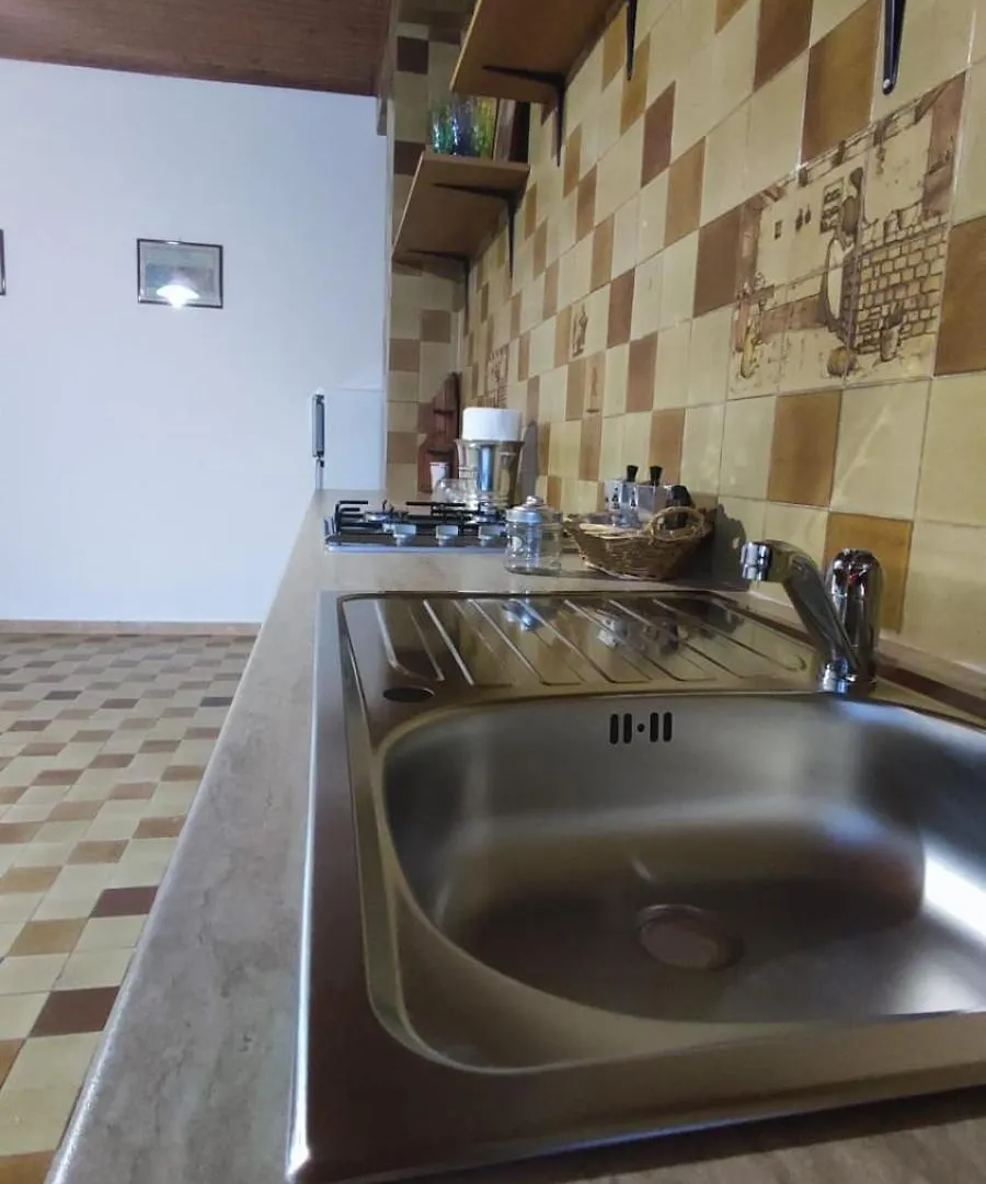 Casa Di Mitri Bed & Breakfast Carini 0*,  Italy