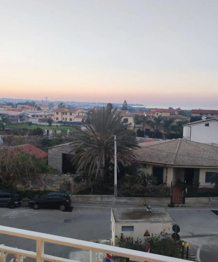 Casa Di Mitri Bed & Breakfast Carini